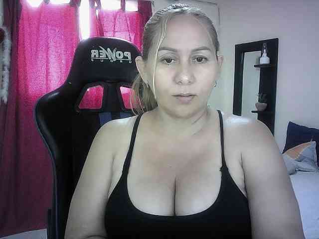 Mariana0x webcam