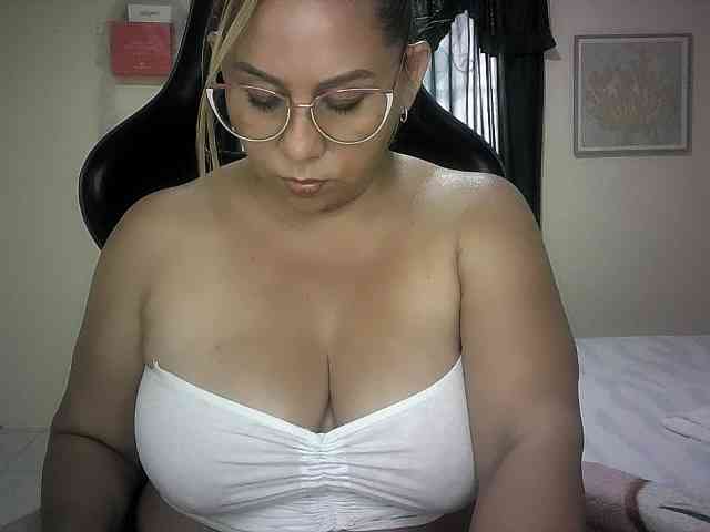 Mariana0x webcam