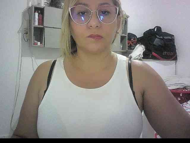 Mariana0x webcam