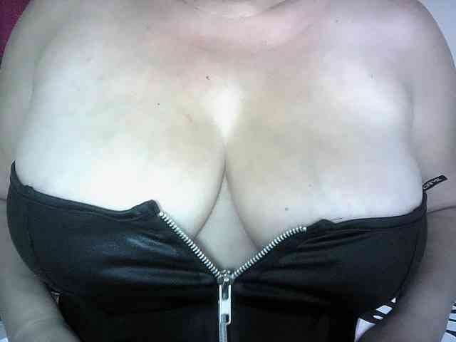 Mariana0x webcam