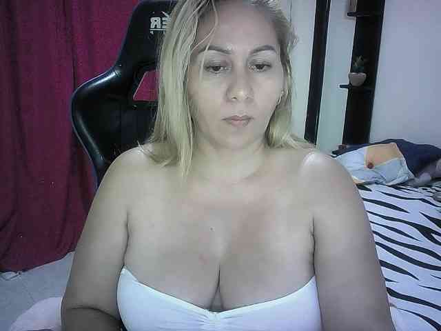 Mariana0x webcam