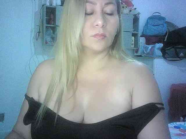 Mariana0x webcam