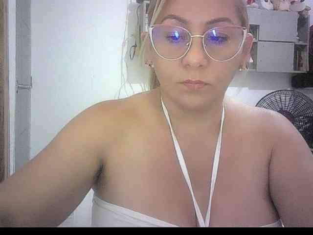 Mariana0x webcam