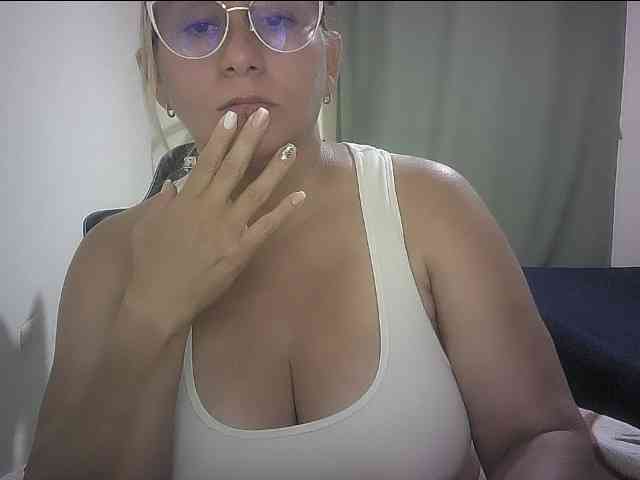 Mariana0x webcam