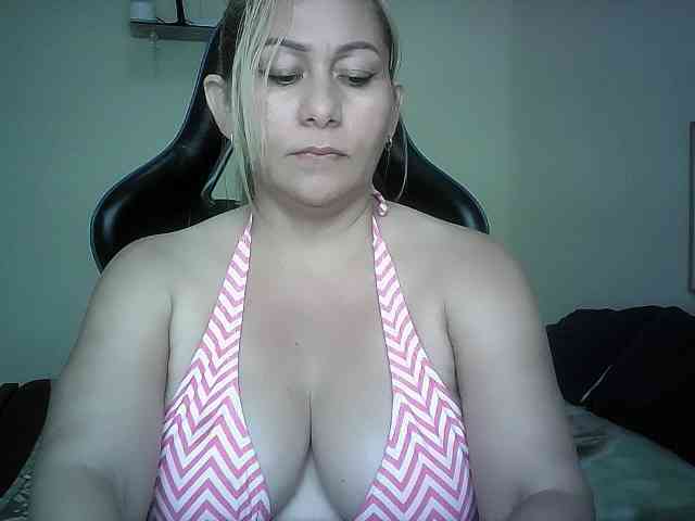 Mariana0x webcam