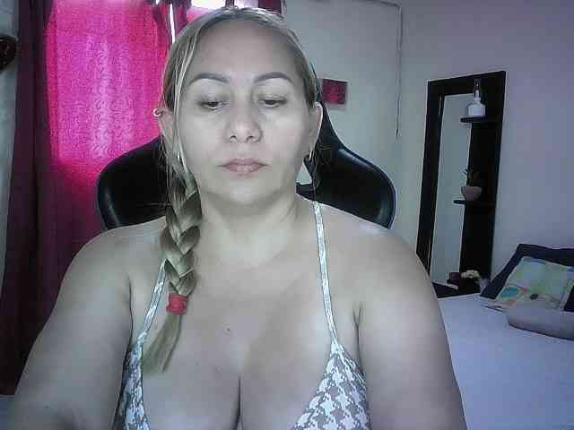 Mariana0x webcam