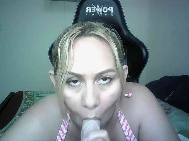 Mariana0x webcam