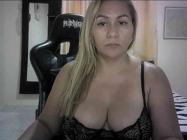 Mariana0x webcam