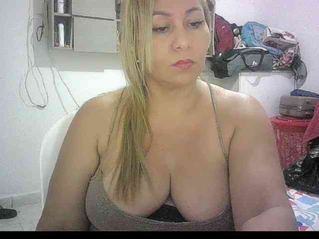 Mariana0x webcam