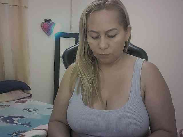 Mariana0x webcam