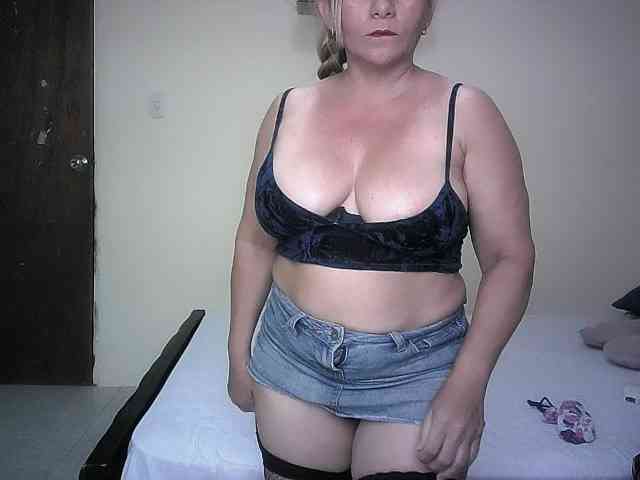 Mariana0x webcam