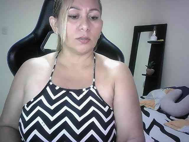 Mariana0x webcam