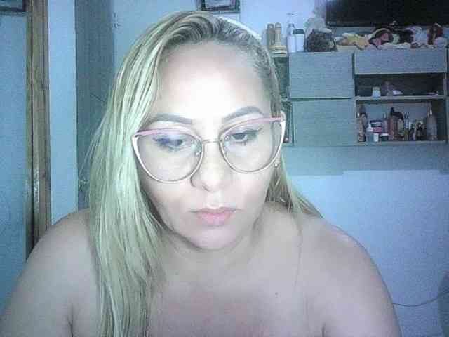 Mariana0x webcam