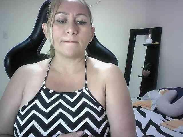 Mariana0x webcam