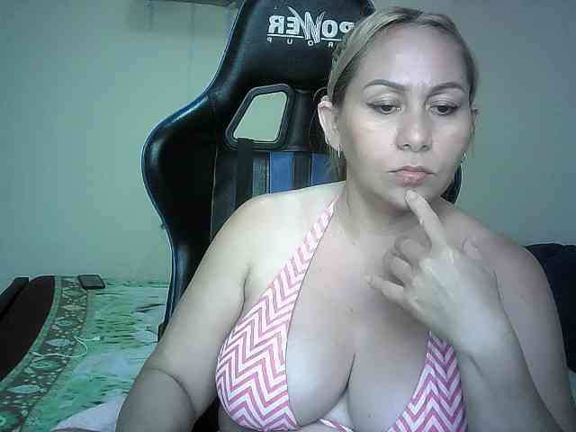 Mariana0x webcam
