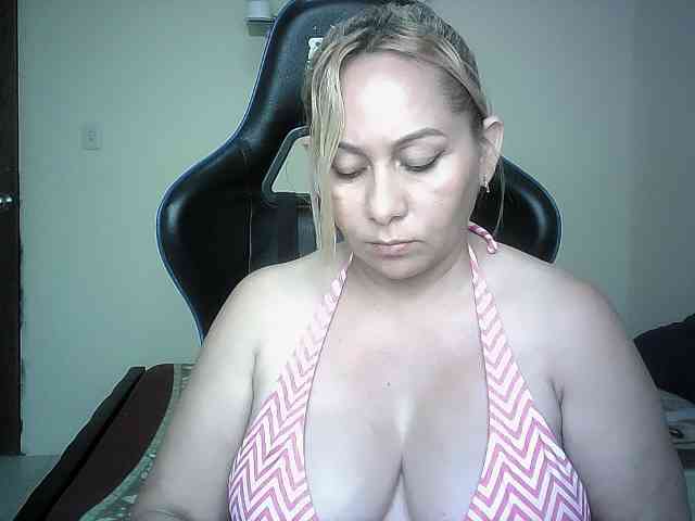 Mariana0x webcam