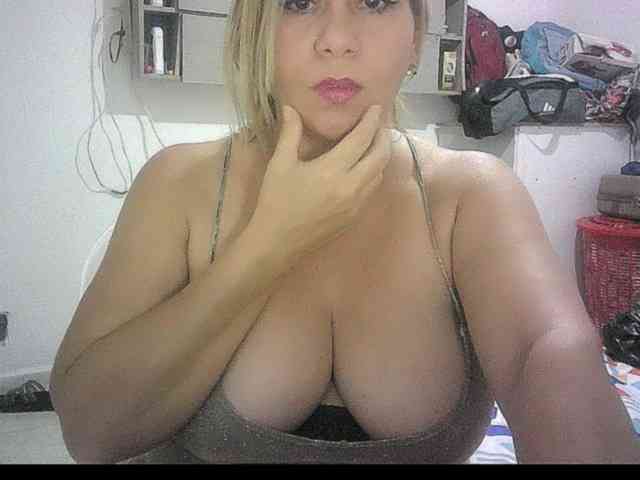 Mariana0x webcam