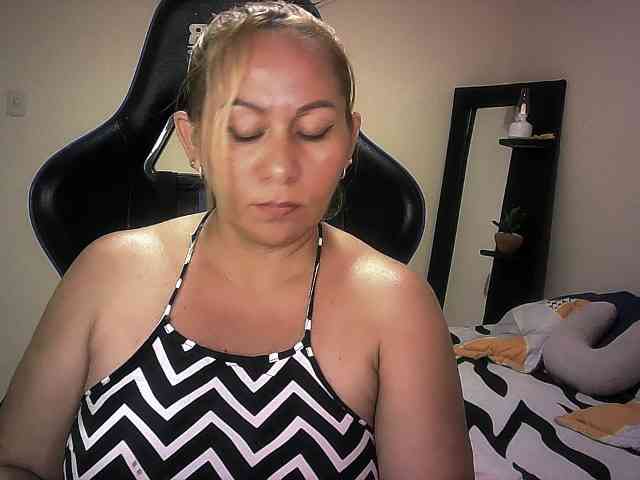 Mariana0x webcam