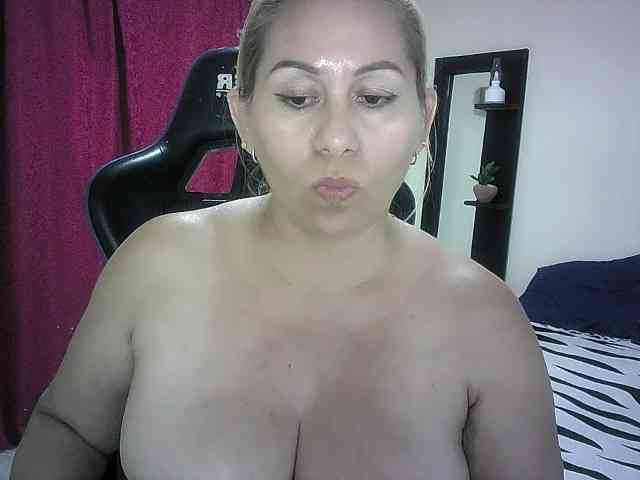 Mariana0x webcam