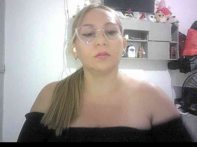 Mariana0x webcam