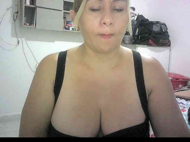 Mariana0x webcam
