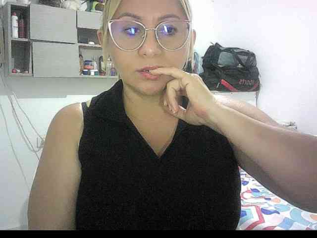 Mariana0x webcam