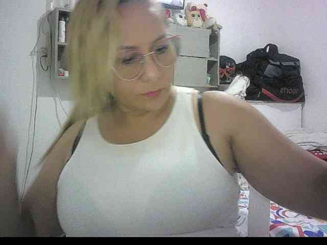 Mariana0x webcam