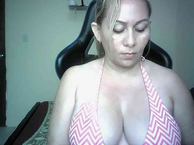 Mariana0x webcam
