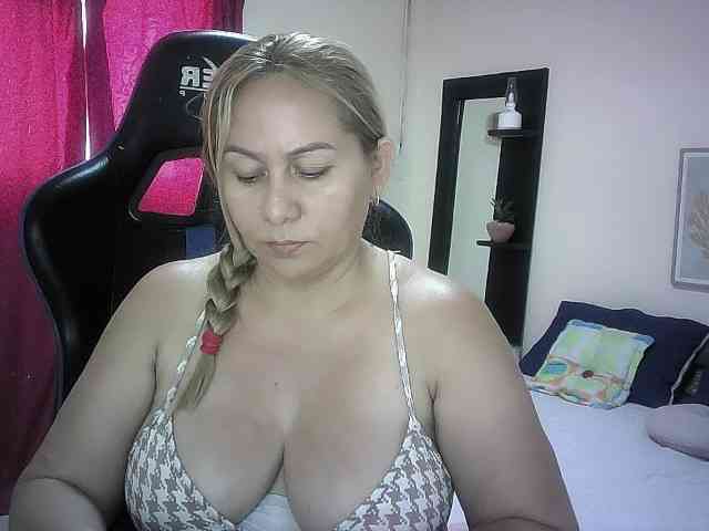 Mariana0x webcam