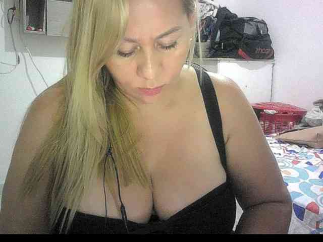 Mariana0x webcam