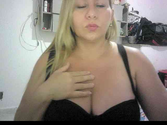 Mariana0x webcam