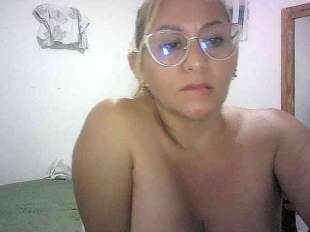 Mariana0x webcam