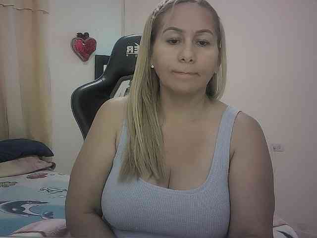 Mariana0x webcam