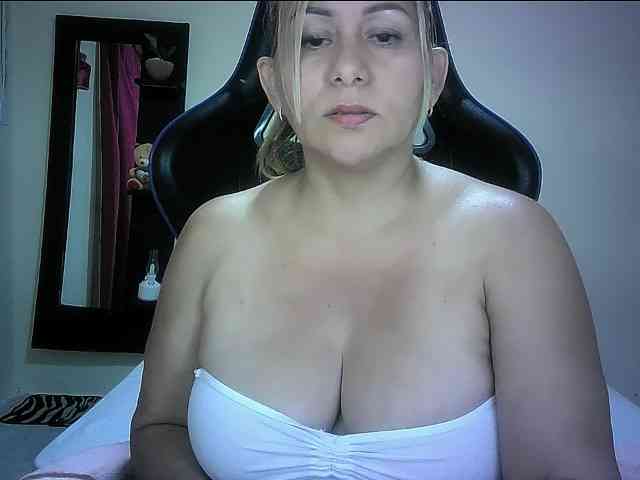 Mariana0x webcam