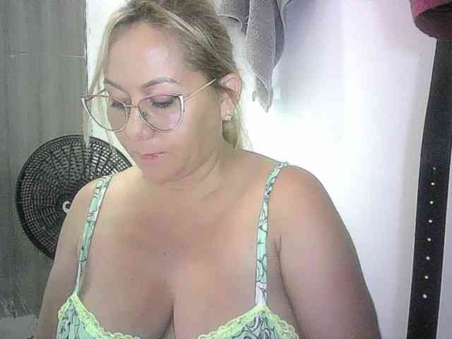 Mariana0x webcam