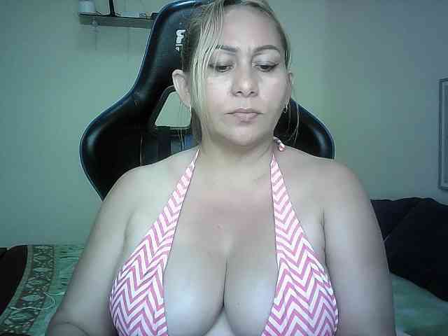 Mariana0x webcam