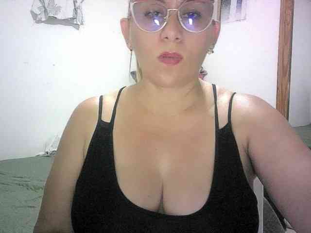 Mariana0x webcam