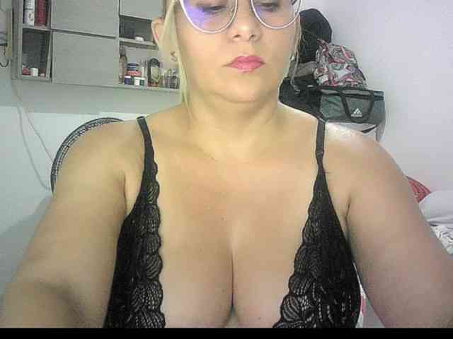 Mariana0x webcam