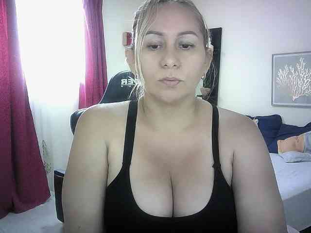 Mariana0x webcam