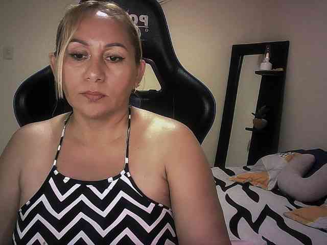 Mariana0x webcam