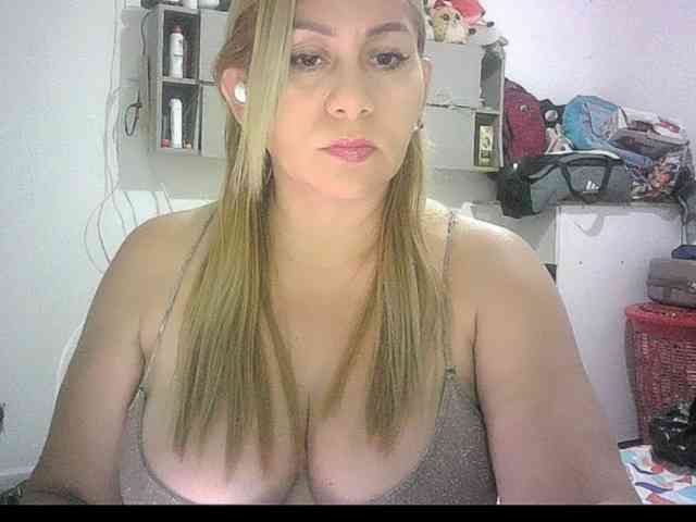 Mariana0x webcam