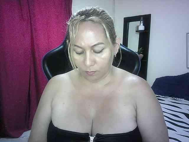 Mariana0x webcam