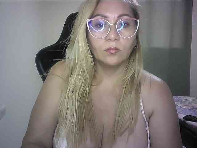 Mariana0x webcam