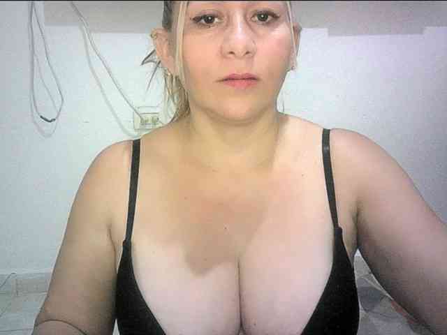 Mariana0x webcam