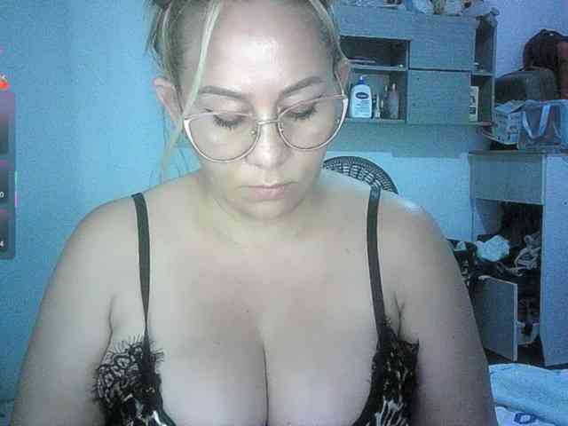 Mariana0x webcam