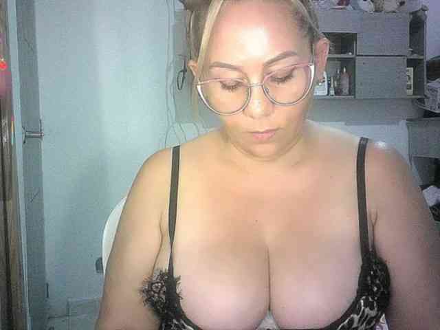 Mariana0x webcam