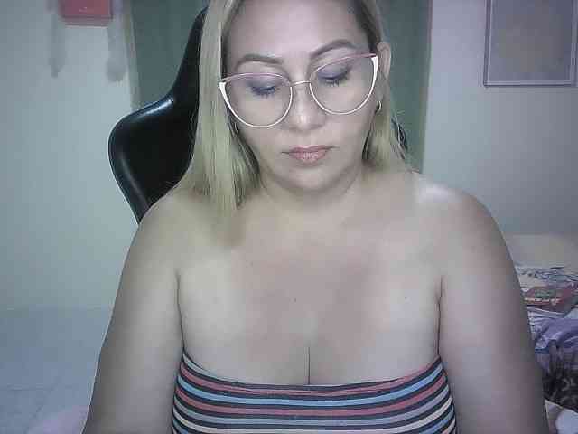 Mariana0x webcam