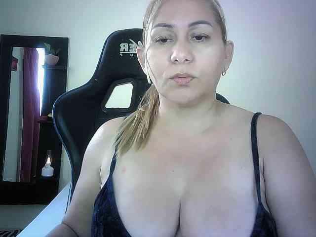 Mariana0x webcam