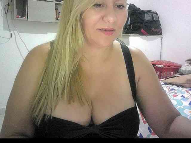 Mariana0x webcam