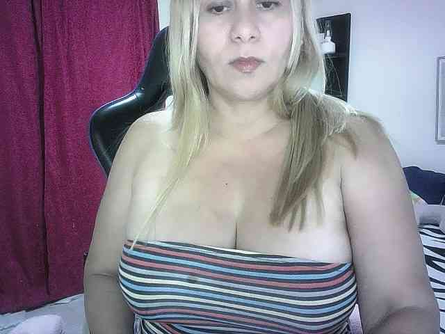 Mariana0x webcam
